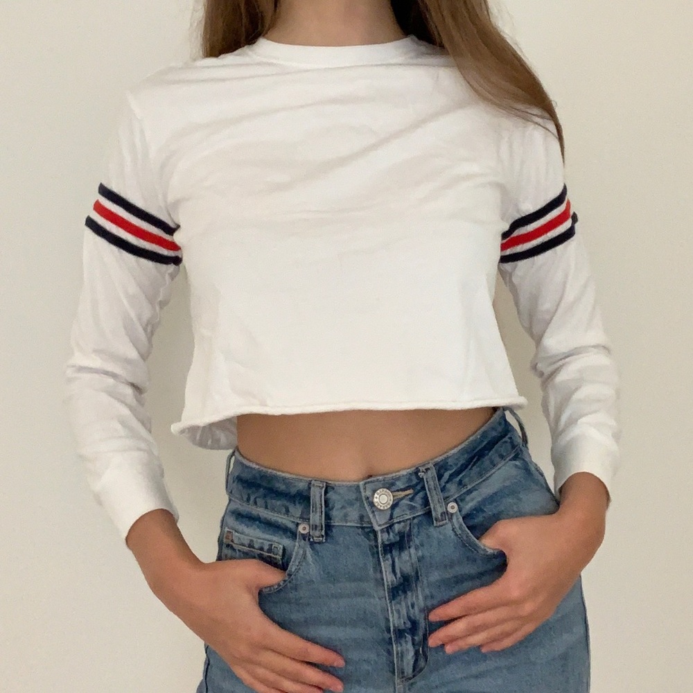 White Cropped Tee